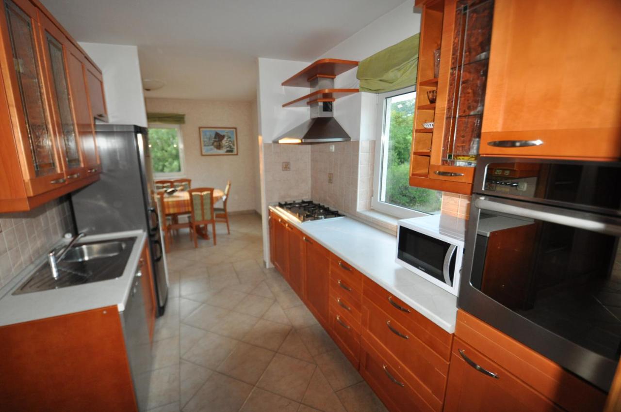 Lux Apartman Leo Kostrena